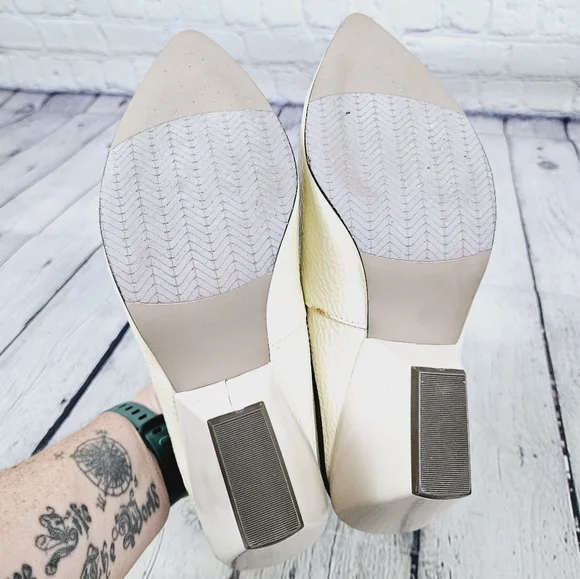 NAKED FEET | Sagitta patent & suede leather pointed toe heeled ankle booties - Picture 9 of 12